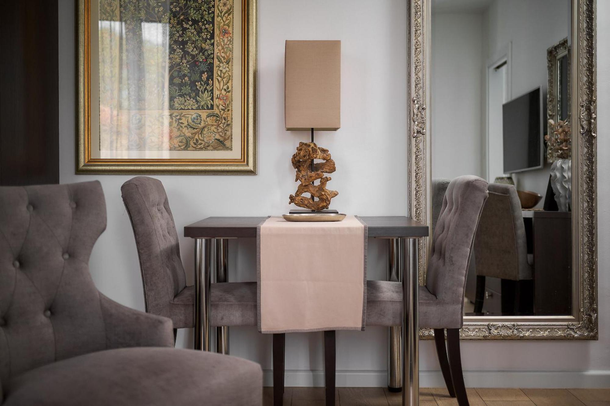 Apartments Studios 81 Сплит Экстерьер фото